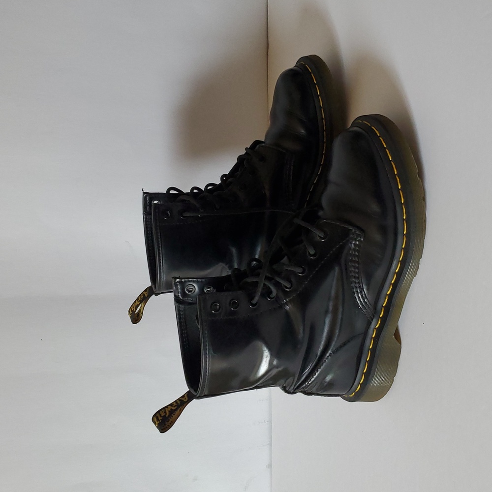 Dr. Martens - Women's 1460 Smooth Lace Up Boots + Shoe Protector
